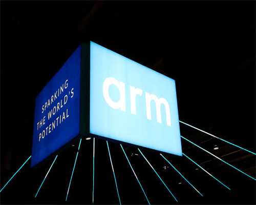 深圳一工业园厂房起火，消防出动81人处置，无人员被困