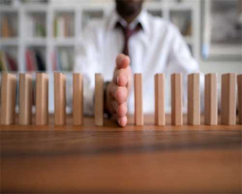 WHL | 深圳万科阳光主场5比2击败龙卷风