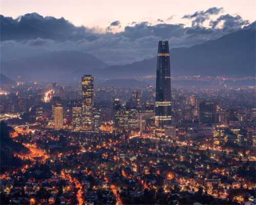 一座上海城，半部跨境史