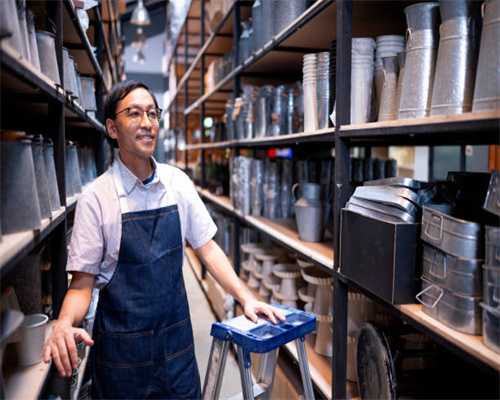 北京三里屯商业区分为南区和北区，南北两区商业氛围是冰火两重天