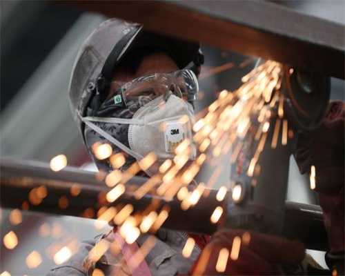 大迁移，十万候鸟老人即将南下，舍海南而入北海