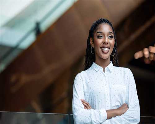 解析天津地铁Z4线与津滨轻轨的换乘:前者为地下二层,后者为高架