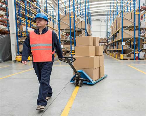 又是电商冲击？实探富力现代广场商铺现状