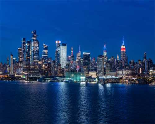 沈阳首创光和城70平米户型装修效果图,北欧风格全包7万,卡座餐厅自然清新