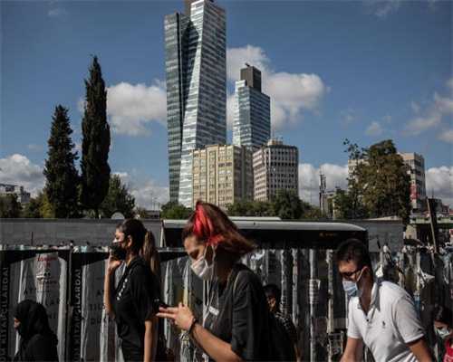 知名商场定制,来源法国巴黎,显示“本人签收”?“本人”:见都没见到