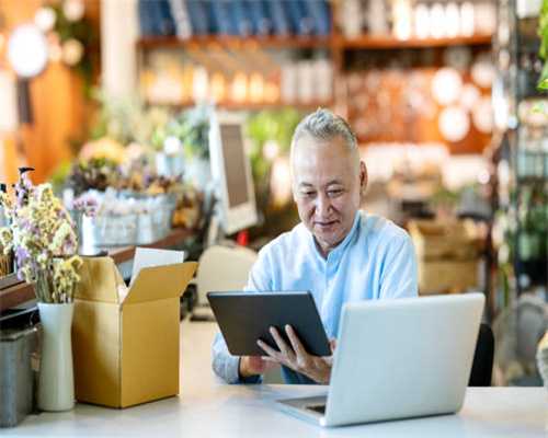 我给两会捎句话｜群众期盼养老服务“遍地开花”